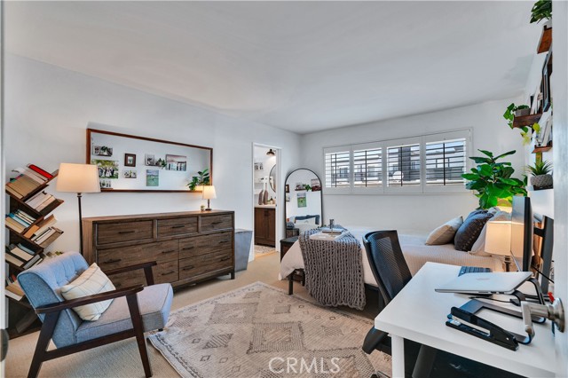 2884 Sawtelle Boulevard, Los Angeles CA: https://media.crmls.org/medias/f442ac97-470e-4f3b-a4b6-72293b5b3938.jpg