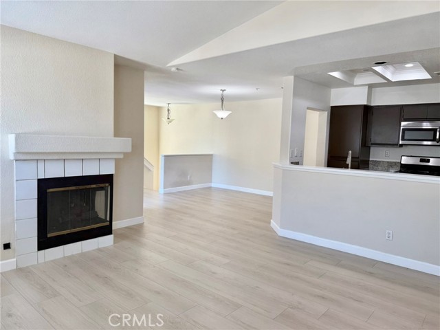 6657 Canterbury Drive, Chino Hills CA: https://media.crmls.org/medias/f442eb9e-1868-4045-b69d-2e8caa76c949.jpg