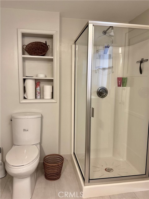 Detail Gallery Image 13 of 19 For 670 Thalia, Laguna Beach,  CA 92651 - 2 Beds | 2 Baths