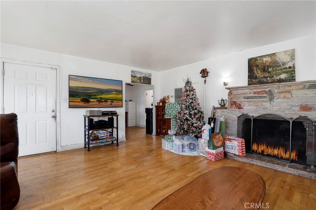 MLS #SR25270584 image #9