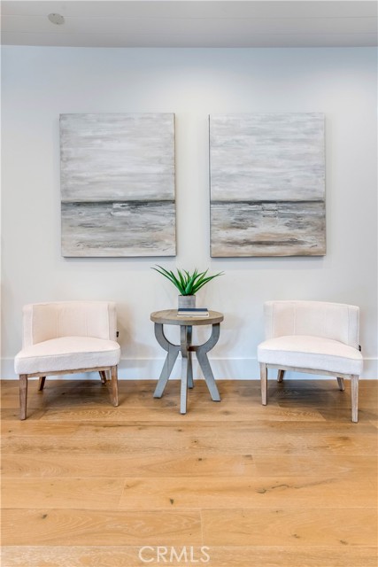 Detail Gallery Image 20 of 55 For 5323 Allott Ave, Sherman Oaks,  CA 91401 - 4 Beds | 4/1 Baths