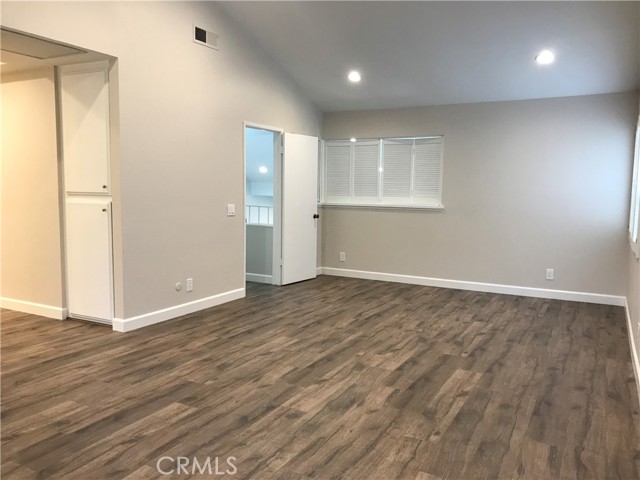 Detail Gallery Image 36 of 52 For 951 S Park Rim Cir, Anaheim Hills,  CA 92807 - 3 Beds | 2 Baths