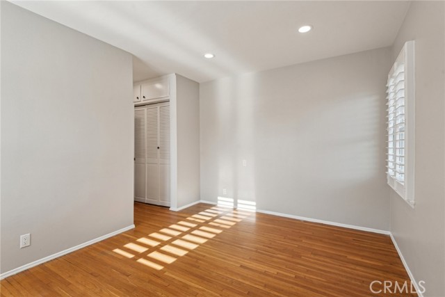 17048 Baltar Street, Lake Balboa CA: https://media.crmls.org/medias/f446ff60-c0cc-402c-8694-9cf97e542cba.jpg