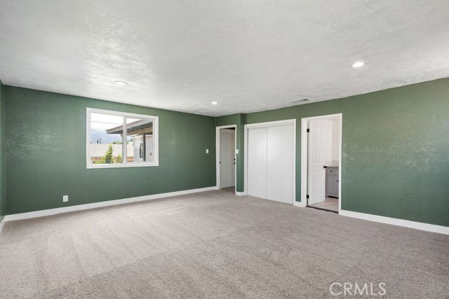 19170 Envoy Avenue, Corona CA: https://media.crmls.org/medias/f44724a3-7804-4b00-81aa-472fd7d9e7fc.jpg