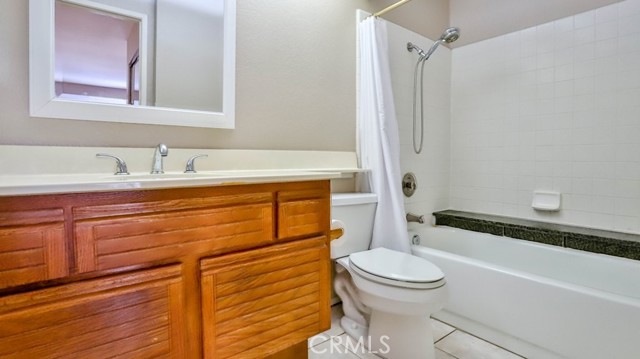 Detail Gallery Image 19 of 24 For 10910 Seville Ct #47,  Garden Grove,  CA 92840 - 2 Beds | 2 Baths