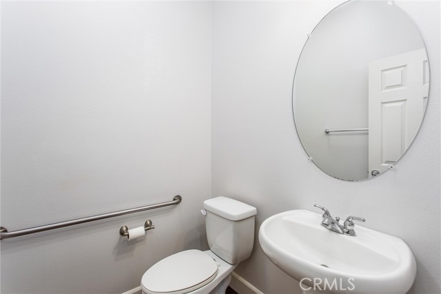 16873 Valley Spring Drive, Riverside CA: https://media.crmls.org/medias/f4487399-c7e0-401a-9e61-7764307e0442.jpg
