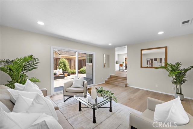 16 Bluejay, Irvine CA: https://media.crmls.org/medias/f44979dd-5b80-4d76-ba8d-039b96792ff9.jpg
