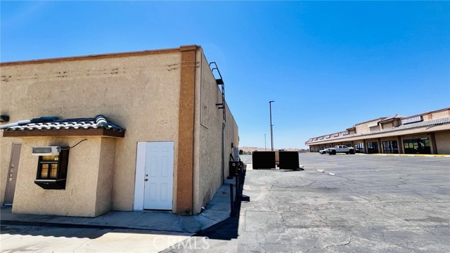  Commercial for Sale in Apple Valley, California
