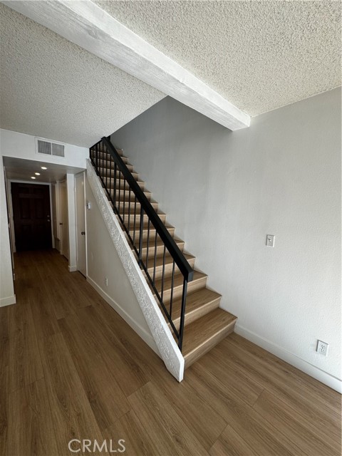 Detail Gallery Image 14 of 30 For 5760 Owensmouth Ave #28,  Woodland Hills,  CA 91367 - 2 Beds | 2 Baths