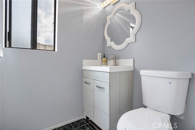 Detail Gallery Image 9 of 23 For 1005 Monterey Rd #5,  Glendale,  CA 91206 - 3 Beds | 3 Baths