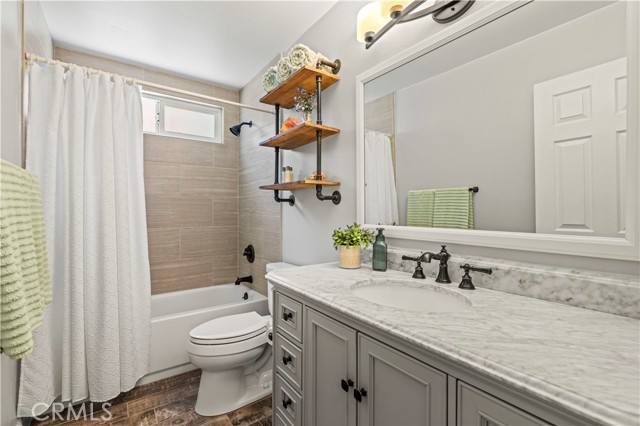 Image 20 of 33 For 22929 Beech Creek Circle
