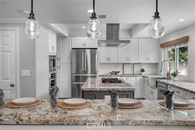 3652 San Joaquin Avenue, Los Alamitos CA: https://media.crmls.org/medias/f44da648-706f-4a4f-ae91-3b303526b3eb.jpg