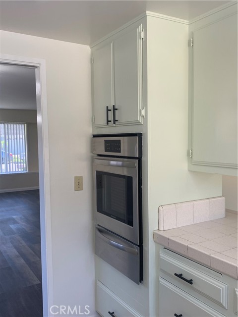 Detail Gallery Image 6 of 25 For 183 S Barbara Way, Anaheim,  CA 92806 - 4 Beds | 2 Baths