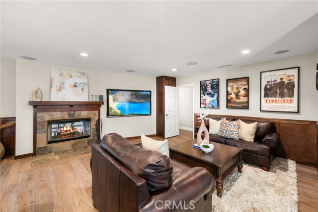 2465 Via Oeste Drive, Fallbrook CA: https://media.crmls.org/medias/f44e472f-8689-4fcb-8649-c64e6f1d3a21.jpg