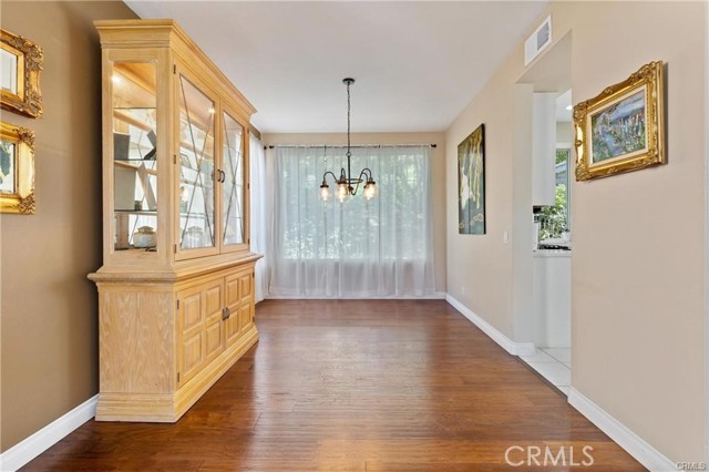 Detail Gallery Image 7 of 32 For 747 Ochee Cir, Corona,  CA 92879 - 4 Beds | 3 Baths