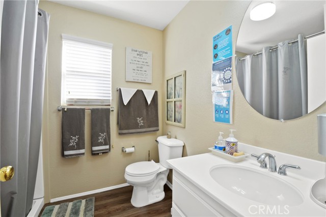 Detail Gallery Image 20 of 24 For 17049 La Vesu Rd., Fontana,  CA 92337 - 4 Beds | 2/1 Baths