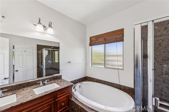 Detail Gallery Image 14 of 31 For 7099 Talasi Dr, Corona,  CA 92880 - 4 Beds | 2/1 Baths