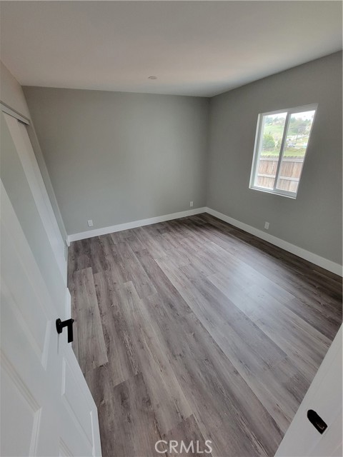 Detail Gallery Image 8 of 10 For 12421 Ridgewood Dr, Yucaipa,  CA 92399 - 2 Beds | 2 Baths