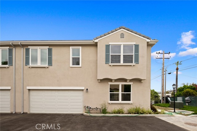 Detail Gallery Image 3 of 34 For 11237 Gladhill Rd #4,  Whittier,  CA 90604 - 3 Beds | 2/1 Baths