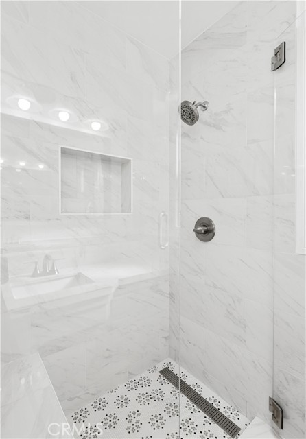 Detail Gallery Image 23 of 31 For 405 S Devon, Orange,  CA 92868 - 3 Beds | 1 Baths