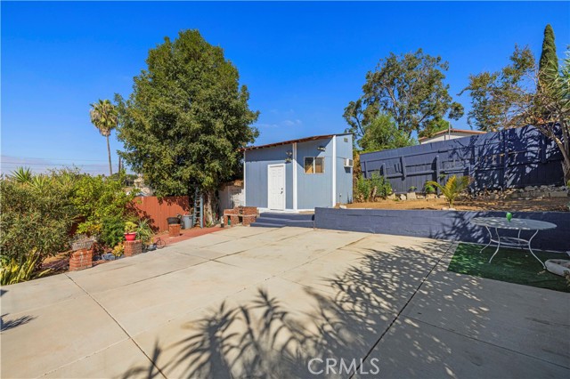 6225 Beard Street, Highland Park CA: https://media.crmls.org/medias/f4508abb-ea1f-4318-b296-3daaeedc7d89.jpg