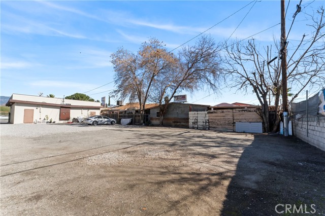 243 Baseline Street, San Bernardino, California 92410, ,Commercial Sale,For Sale,Baseline,IV25041846