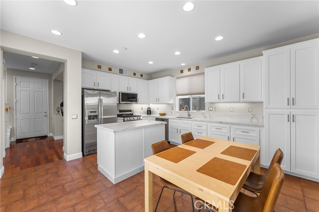 Detail Gallery Image 8 of 42 For 423 Sonora, Redlands,  CA 92373 - 3 Beds | 2/1 Baths