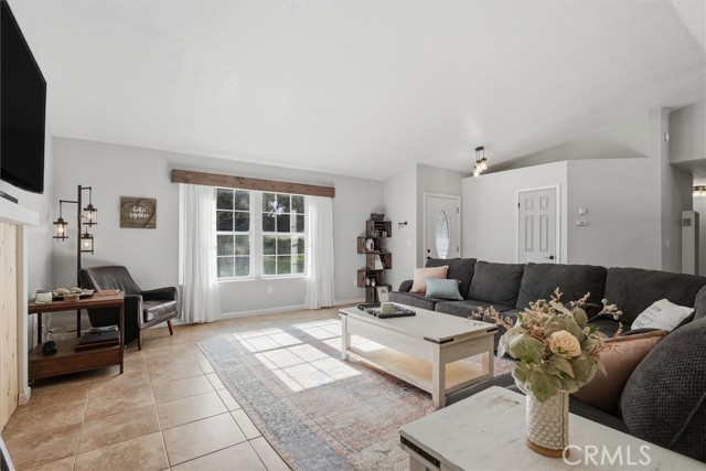 Detail Gallery Image 10 of 38 For 31562 Sioux, Coarsegold,  CA 93614 - 3 Beds | 2 Baths