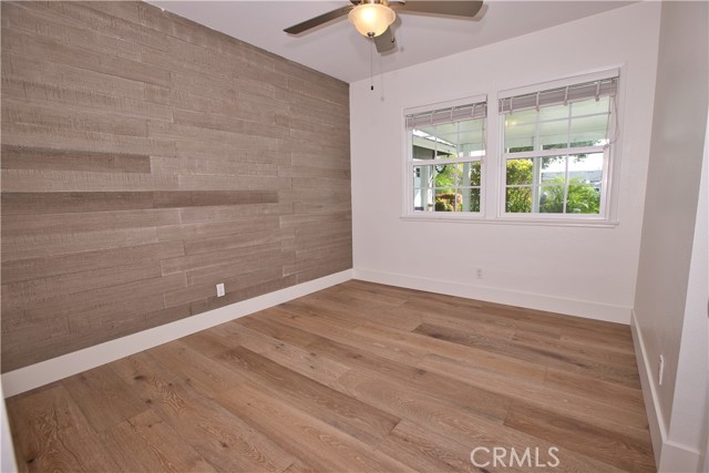 Detail Gallery Image 16 of 55 For 6091 Dundee Dr, Huntington Beach,  CA 92647 - 3 Beds | 2 Baths