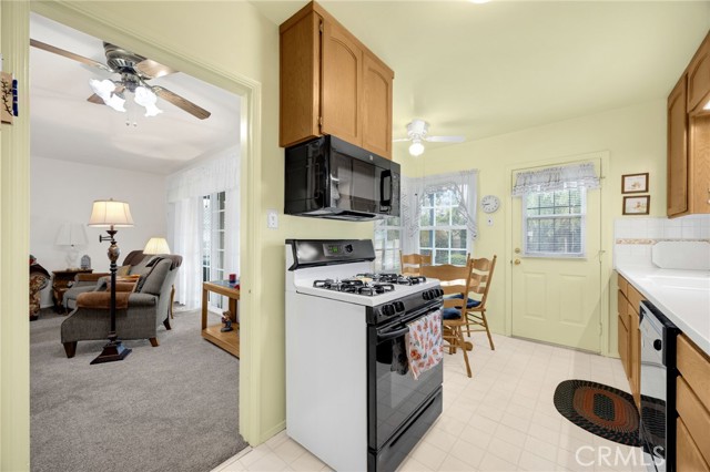 Image 14 of 35 For 17013 California