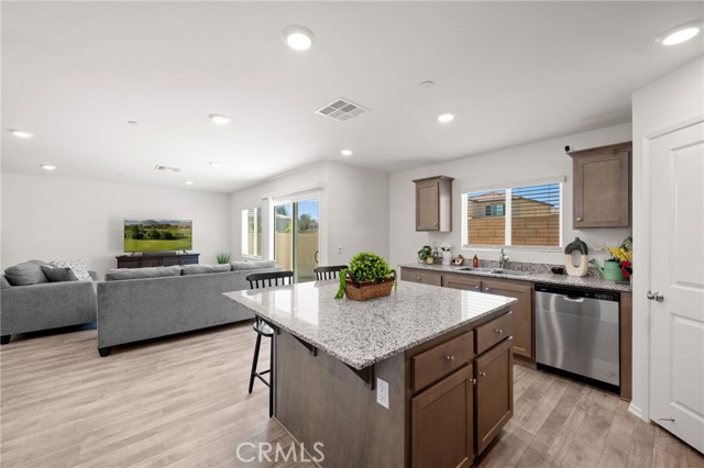30769 Impala Court, Winchester CA: https://media.crmls.org/medias/f453c3ee-e9c9-4152-a70d-4f39312e6e1e.jpg