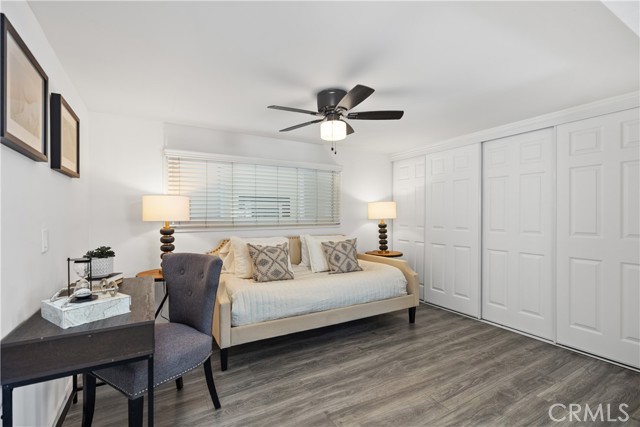 94 Yorktown, Newport Beach CA: https://media.crmls.org/medias/f455a14c-80f4-4f6b-acca-5f82dd360059.jpg
