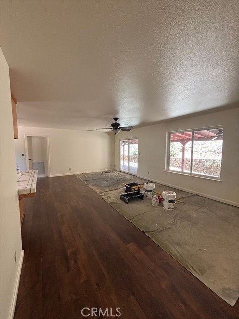 Detail Gallery Image 11 of 31 For 5615 Silver Strand Fall, Mariposa,  CA 95338 - 3 Beds | 2 Baths