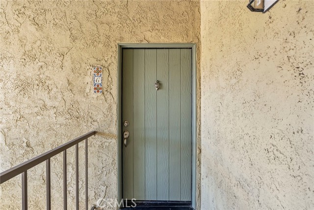 Detail Gallery Image 18 of 26 For 1345 Cabrillo Park Drive #G6,  Santa Ana,  CA 92701 - 1 Beds | 1 Baths