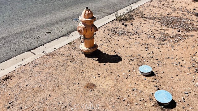 0 Powhatan Road, Apple Valley CA: https://media.crmls.org/medias/f4570446-1975-4c6e-9d01-b19ce131c08c.jpg