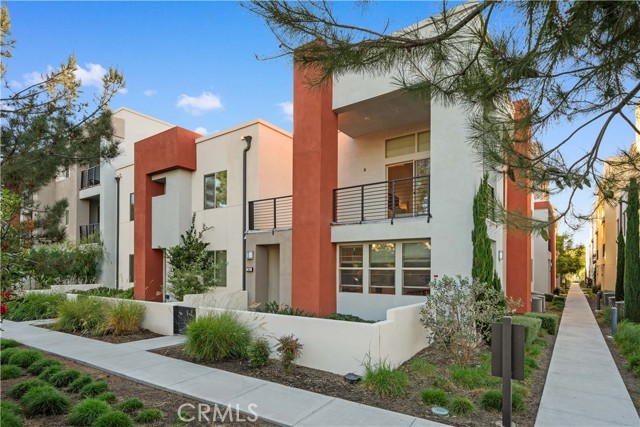 Detail Gallery Image 46 of 49 For 284 Harringay, Irvine,  CA 92618 - 4 Beds | 3 Baths