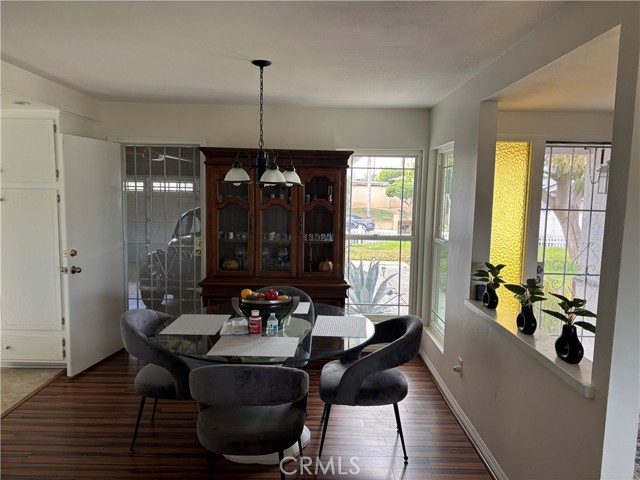 Detail Gallery Image 9 of 26 For 3555 Dixie, Riverside,  CA 92503 - 4 Beds | 2 Baths