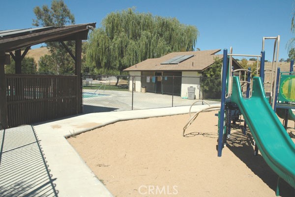 5042 Meadow Lark Lane