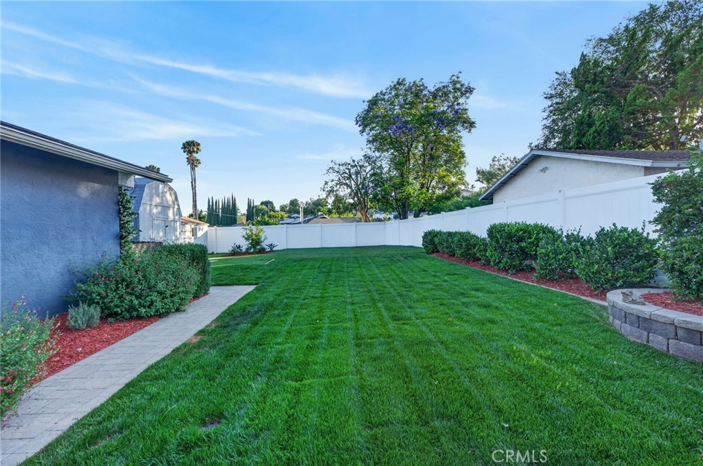 1710 Donalor Drive - photo 2