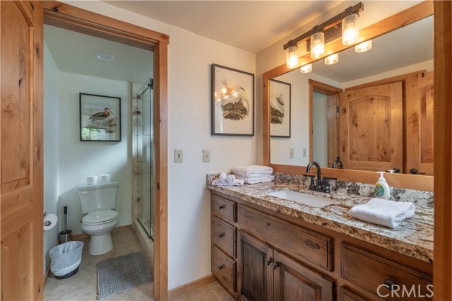 Detail Gallery Image 24 of 53 For 42518 Gold Rush Dr, Big Bear Lake,  CA 92315 - 5 Beds | 6/2 Baths