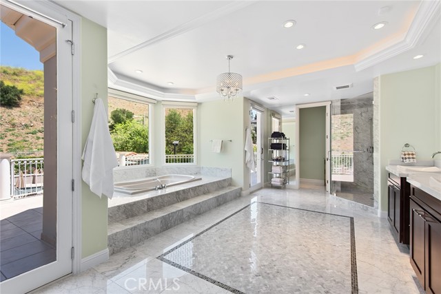 Detail Gallery Image 23 of 40 For 25473 Cumberland Ln, Calabasas,  CA 91302 - 6 Beds | 7/1 Baths