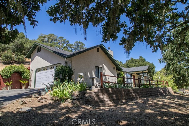 Detail Gallery Image 3 of 54 For 13205 Santa Lucia Rd, Atascadero,  CA 93422 - 3 Beds | 2 Baths