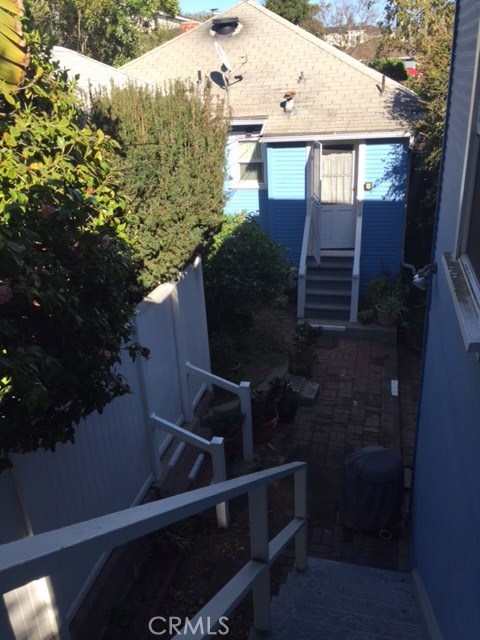 3309 Pine Avenue, Manhattan Beach, California 90266, 3 Bedrooms Bedrooms, ,2 BathroomsBathrooms,Residential,Sold,Pine,SB17053479