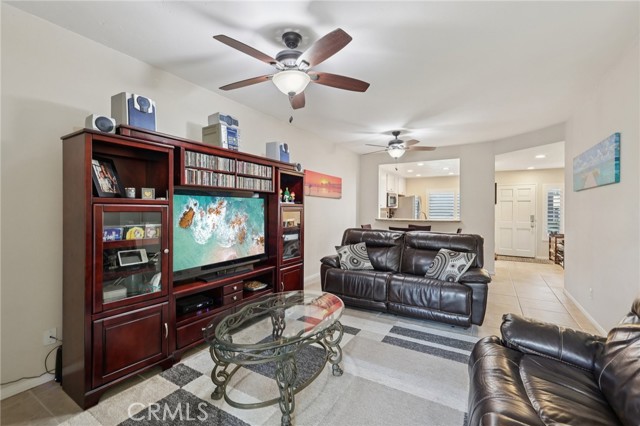 Detail Gallery Image 12 of 47 For 944 Lupine Hills, Vista,  CA 92081 - 2 Beds | 1 Baths
