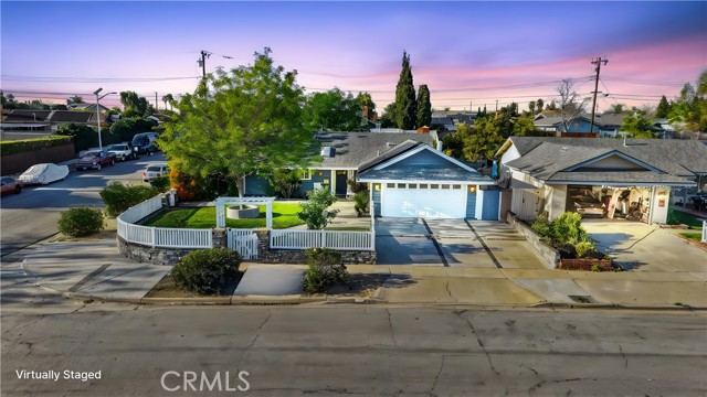 Front Image Thumbnail for CROC26023325