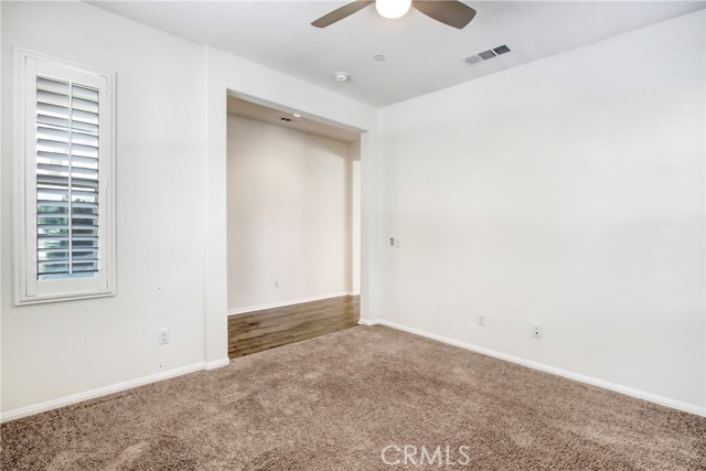 11839 Greenbrier Lane, Grand Terrace CA: https://media.crmls.org/medias/f460163c-9b2d-4a12-a7f2-35276bb97284.jpg