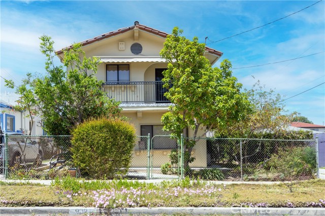 920 W Elberon Avenue, San Pedro CA: https://media.crmls.org/medias/f4604731-c664-4504-8508-6eb6796d4a4d.jpg