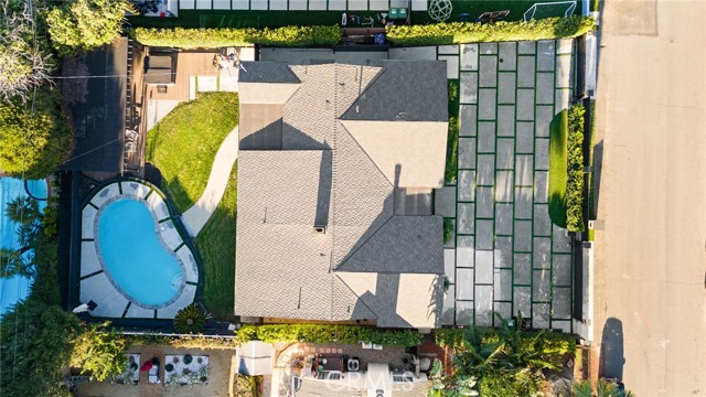 Detail Gallery Image 4 of 41 For 23103 Leonora, Woodland Hills,  CA 91367 - 3 Beds | 3 Baths