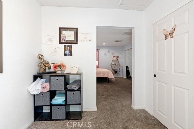 2235 W Avenue K14, Lancaster CA: https://media.crmls.org/medias/f46112b8-35d4-4631-964e-4d179993224b.jpg