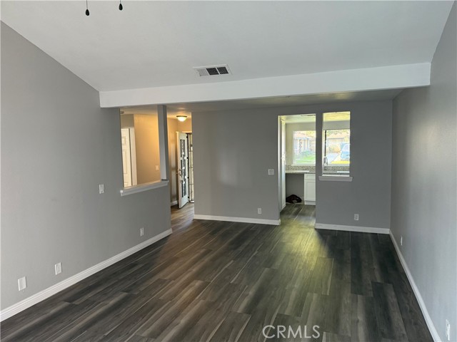 Detail Gallery Image 11 of 18 For 12860 Perris Blvd #D9,  Moreno Valley,  CA 92553 - 2 Beds | 2 Baths